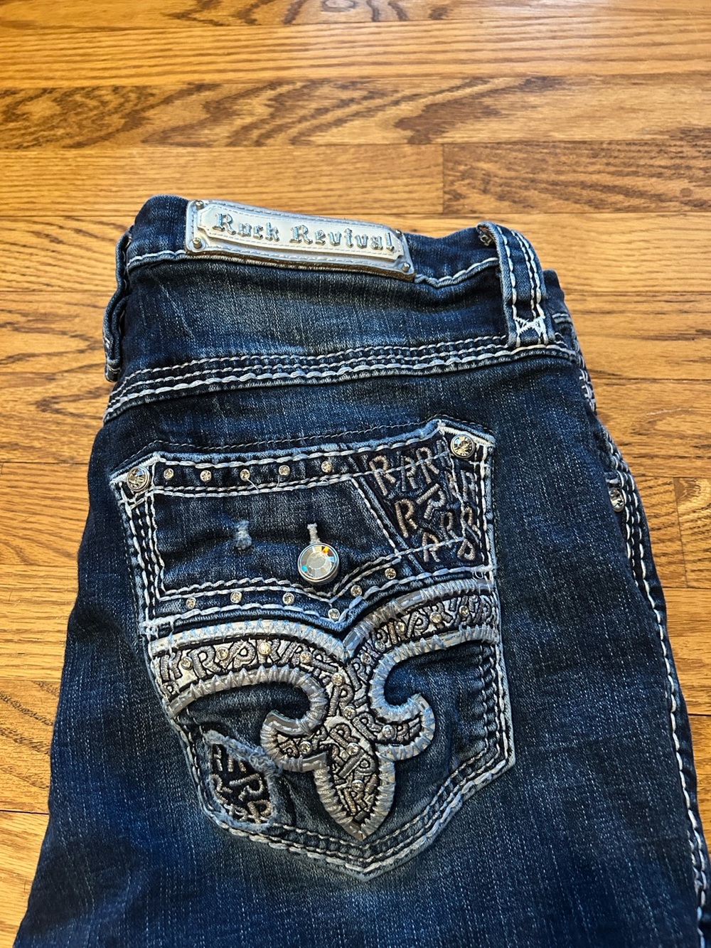 Rock Revival Alana Curvy High Rise Bootcut Jeans size 34 - Picture 9 of 9